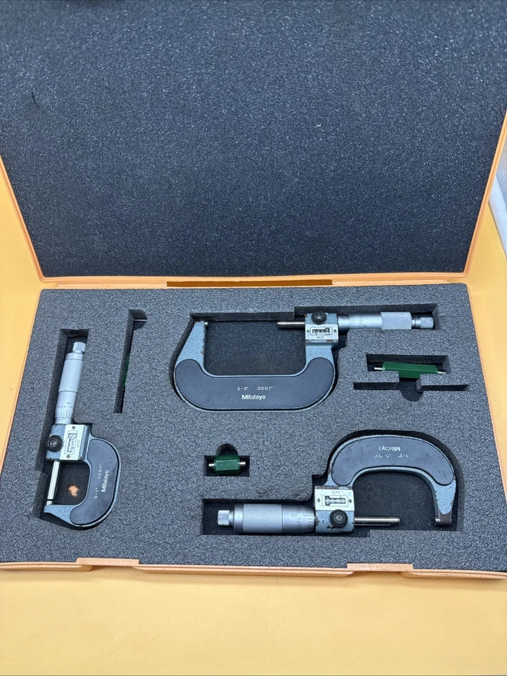 Micrómetro exterior Mitutoyo 0-3 pulgadas OD 193-923 M820-3’ST hecho en Japón 1 juego Foto 1 de 4