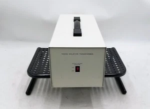 QUADTECH G32 1000 VA ISOLATION TRANSFORMER - Picture 1 of 6