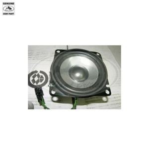 LAND ROVER DASH PANEL CENTER TOP SPEAKER RANGE 03-06 XQM500120 OEM - Foto 1 di 1