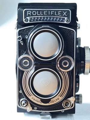 Rolleiflex 3,5F mit Carl Zeiss Planar 1:3,5/75cm 3784806,  Mint #2283531 - Bild 1 von 4