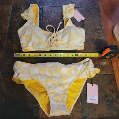 Maiô Juicy Couture 2 peças amarelo branco floral biquíni babado M novo com etiquetas - Imagem 1 de 4