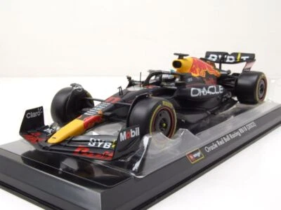 Red Bull RB18 Formula 1 2022 #11 Perez Modellino 1:24 Bburago - Immagine 1 di 4