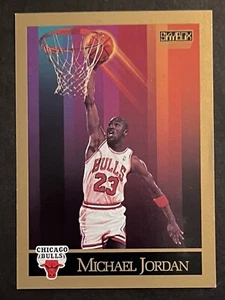1990-91 SKYBOX MICHAEL JORDAN #41 CHICAGO BULLS HOF D - Picture 1 of 2