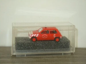 Renault 5 Medicine - Praline 82508 - 1:87 in Box *63325 - Imagen 1 de 1