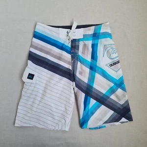 Quiksilver Mens Board Shorts Size 30 Lightweight Stretch Swim Trunk Surf Beach - Picture 1 of 22