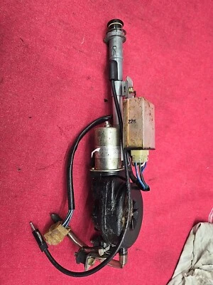 Antena de alimentación Mazda Rx7 1986-1991 tele mástil soporte de carrocería de motor stock de fábrica OEM Foto 1 de 4