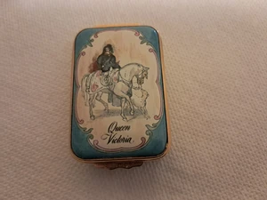 Halcyon Days Queen Victoria Emaille Box Echtheitszertifikat Nummer 328 von nur 500 - Bild 1 von 4
