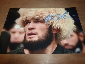 Foto firmada por KHABIB NURMAGOMEDOV 12X8 MMA UFC + CERTIFICADO DE AUTENTICIDAD - Imagen 1 de 2