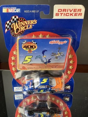 Terry Labonte #5 Kellogg's Looney Tunes Road Runner Wylie 2002 Chevrolet M.C. - Image 1 of 3