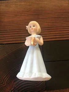 Enesco Growing Up Birthday Girls Figur 6 Jahre blonde Haare - Bild 1 von 2