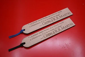 Wooden Bookmarks Game Of Thrones George RR Martin Quote "a mind needs books" - Imagen 1 de 8