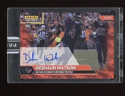 2017 Panini Instant #22 Deshaun Watson 5/5 RC Rookie Auto Autograph - Image 1 of 2
