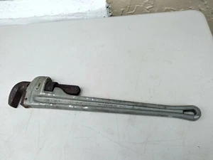 RIDGID Aluminum H D Pipe Wrench Model 824 24" Straight Pipe Wrench made in USA - Picture 1 of 8