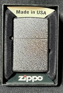 Zippo accendino antivento nero crepitio 28582 nuovo AUTENTICO & CERTO. - Foto 1 di 5