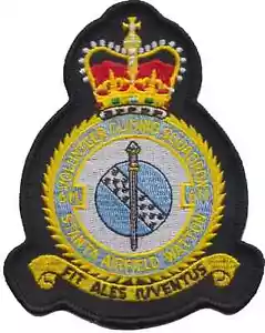 611 Volunteer Gliding Squadron RAF Embroidered Patch Badge - LAST FEW - Foto 1 di 7
