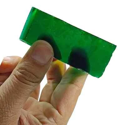 Lab-Created Green Emerald, 420 Ct Colombian  Gemstone, Raw Rough for Faceting - Image 1 of 4