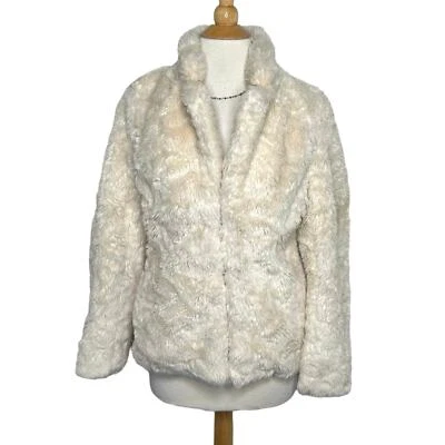 Forever 21 M Chic+ fashionable cream faux fur jacket with pockets - Image 1 of 4