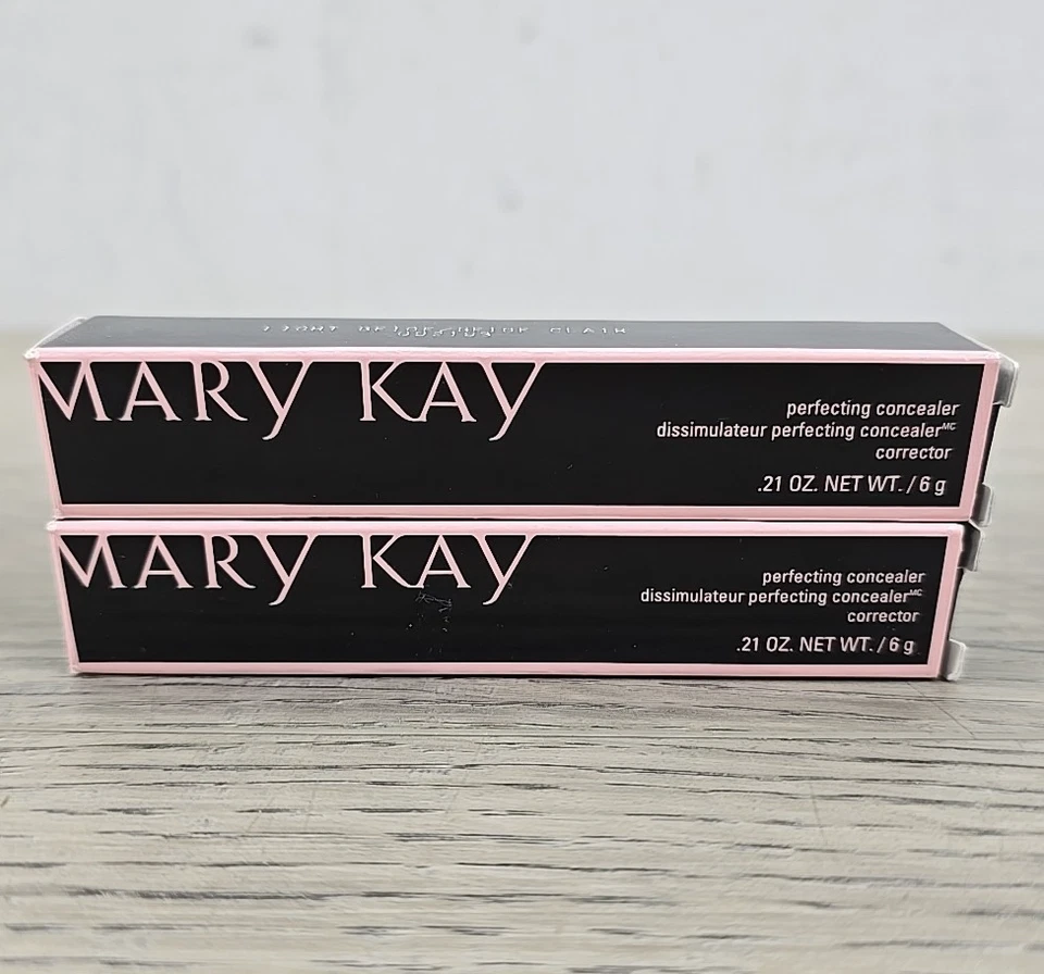 Mary Kay Perfecting Concealer Light Beige 092193