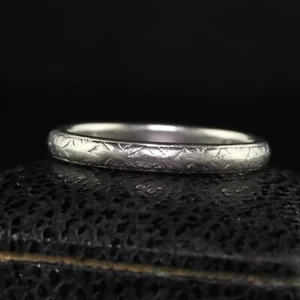 Antique Art Deco Shreve and Co Platinum Engraved Wedding Band - Size 7 - Picture 1 of 7