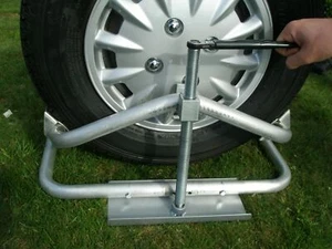 Milenco Aluminium Caravan and Motorhome Leveller - Picture 1 of 4