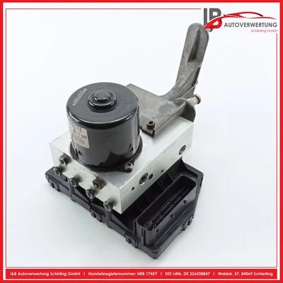 Mercedes Benz C Class W203 C220 CDI Control Unit ABS Hydraulic Block A2035451632 - Image 1 of 4