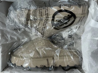 Michael Kors Winnie Crystal Embellished Slipper Size 8 MSRP: $145.00 - Image 1 of 4