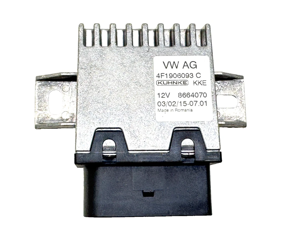 Módulo de control de bomba de combustible AUDI Q7 3,0 L QUATTRO 2011-2015 4F1906093C OEM Foto 1 de 4