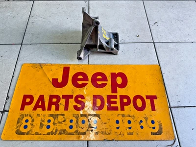 Jeep Wrangler YJ 1991-1995 2,5 L 4,0 L AC alternador compresor soporte 53007602 Foto 1 de 4