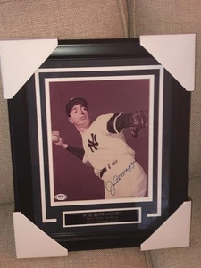 Joe DiMaggio Autographed 14x17 Wooden FRAMED 8x10 photograph - PSA/DNA Letter - Picture 1 of 6