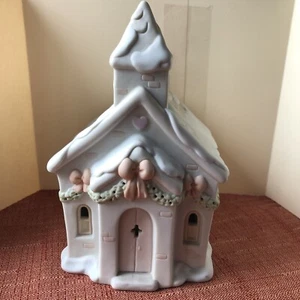 The Enesco Precious Moments “ SUGAR TOWN CHAPEL NIGHTLIGHT”.  529621. 1992 - Picture 1 of 12