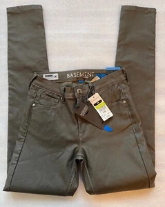 BASEMENT DENIM COLLECTION, GIRLS U.S. 14 (38) SUPER SKINNY STRETCH OLIVE PANTS - Picture 1 of 14