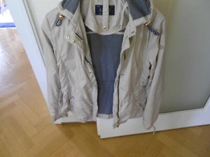 AJ ARMANI Jeans Windjacke-Regenjacke, feines Material, beige, Gr. 36-38 neuw. - Bild 1 von 17