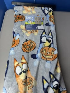 Bluey Halloween Kürbis Plüsch Überwurf Decke NEU 50x70 Bingo Kürbisse super weich - Bild 1 von 2
