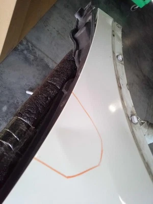 Nissan Murano 2015 guardabarros izquierdo blanco abolladura pequeña 141117 81000 millas usado Foto 1 de 4