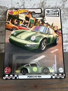 Hot Wheels #28 Boulevard Premium Porsche 964 verde - Foto 1 di 2