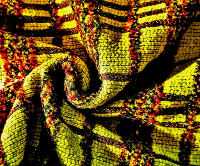 WOOL BLEND SAFRON YELLOW LUXURY CHUNKY BOUCLE  BOLD CHECK MADE IN ITALY B149 - Image 1 of 4