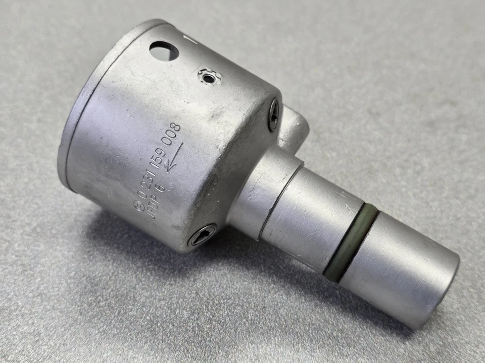 BONITO USADO ORIGINAL BOSCH PORSCHE 911T 2.2 JFDR6 CARCASA DISTRIBUIDOR 023 Foto 1 de 4