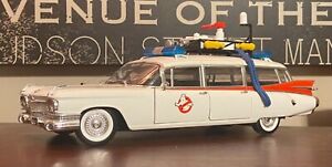 1959 Cadillac Ambulance ECTO-1 Ghostbusters Hot Wheels 1/18 Diecast