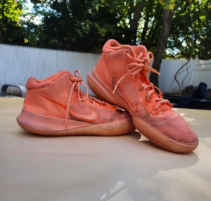 Größe 10,5 - Nike Kyrie Flytrap 4 helle Mango STARK GETRAGEN - Bild 1 von 5