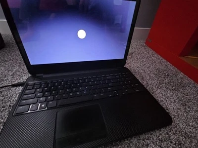 UPGRADES! Windows 10 Pro Dell Inspiron 15 3521 Laptop  - Image 1 of 4