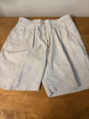 Bills Khakis Seersucker Shorts Men 33X 8.5 Blue Plaid Preppy Casual Luxury E - Image 1 of 4