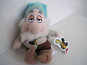 Muñeca de peluche enana enana de 9" Disney BLANCA NIEVE de siete enanos - Imagen 1 de 4