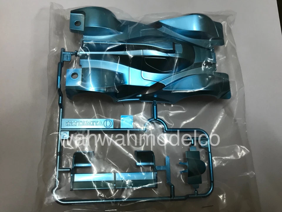 Tamiya 19004493 1/32 Mini 4WD JR Heat Edge Blue Metallic Body - Image 1 of 1