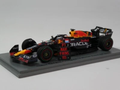 Spark Red Bull RB19 #1 Max Verstappen World Champion 2023 Dutch GP 1/43 S8923 - Immagine 1 di 3