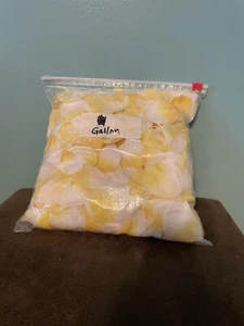 Silk Flower Petals for Wedding/Party/Nursary, Yellow & White, Gallon Bag - Picture 1 of 4