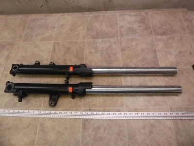 1991 Honda ST1100 Pan European H595) left and right front forks suspensions set - Image 1 of 4