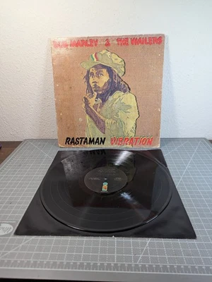 Bob Marley & The Wailers Rastaman Vibration 1976 LP, ILPS 9383, VG+ Gatefold - Image 1 of 4