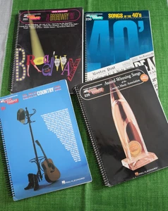 4 EZ Play Today Sheet Music Books 2 Country, 1 Songs from the 40's, 1 Broadway - Picture 1 of 11