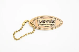 1970-80er Levi's Sportswear Levi Jeans geprägtes Metall Kupfer Schlüsselanhänger Schlüsselanhänger - Bild 1 von 4
