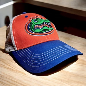 Florida Gators Trucker Hat Cap Orange White Blue Embroidered Snapback OSFM - Picture 1 of 8